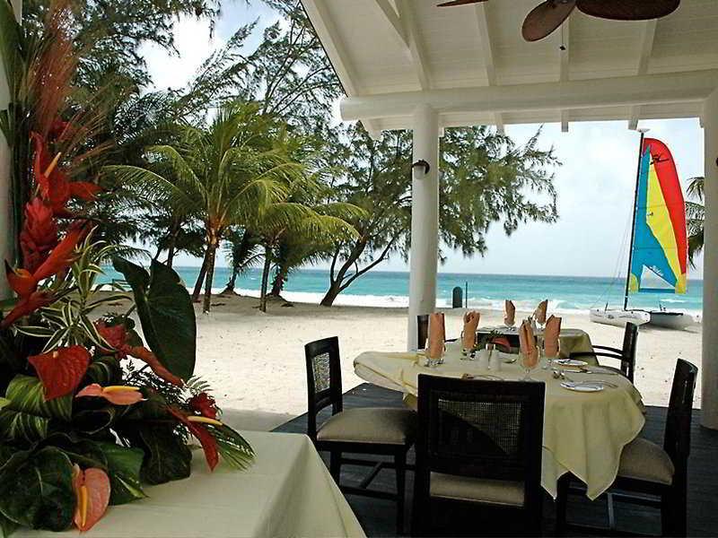 Almond Casuarina Beach Oistins Restaurante foto